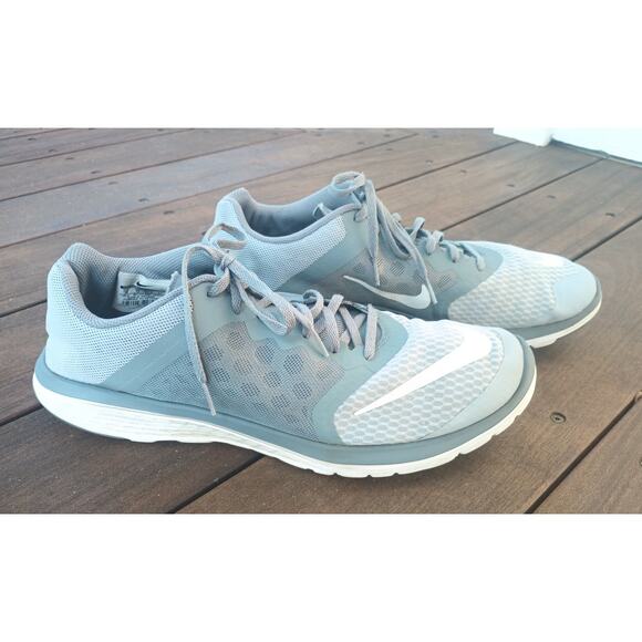 NIKE FS LITE RUN 3 MENS SIZE 13 RUNNING SHOES LIGHT GRAY 807144-008 - Picture 2 of 10